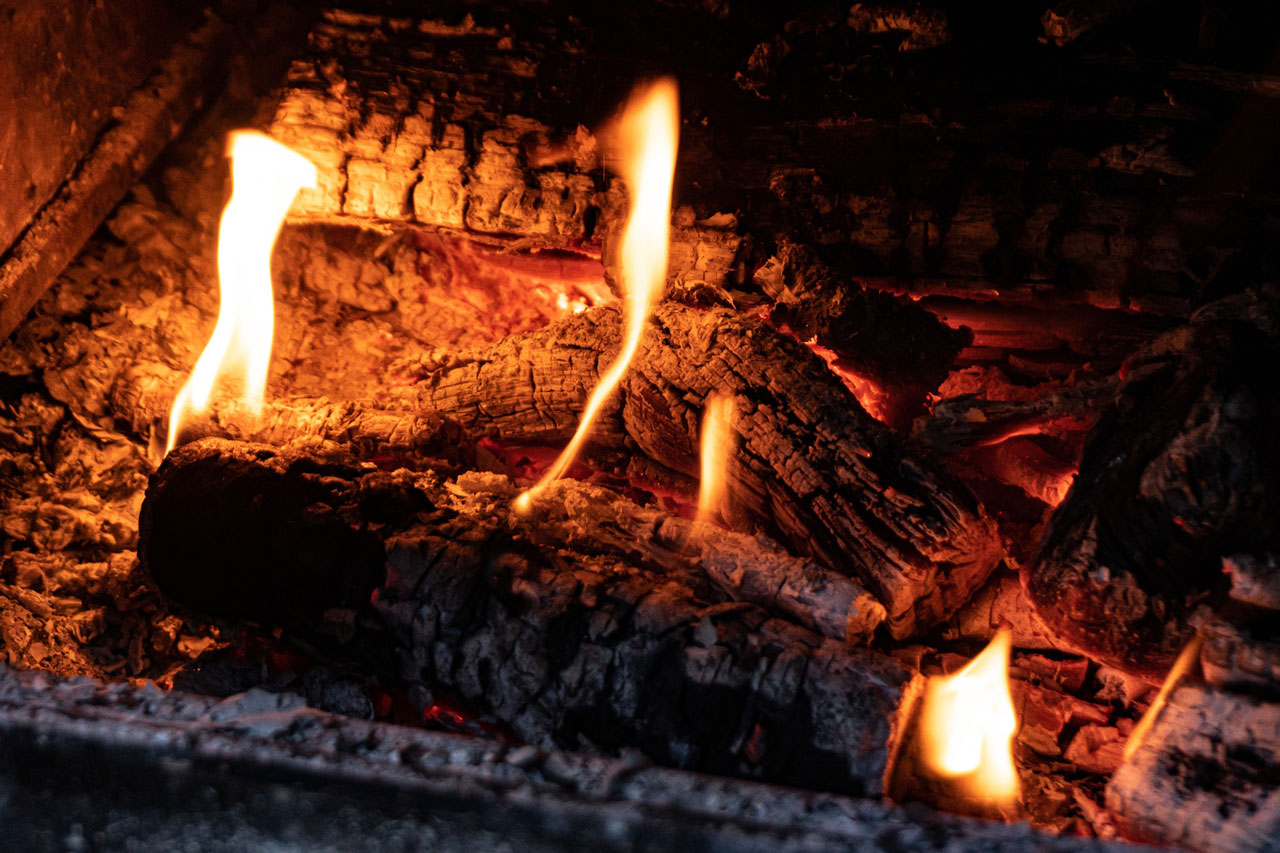 wood-fireplace